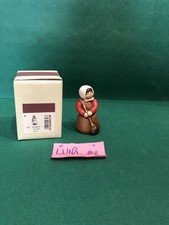 Thun Donna Con Scopa Rossa