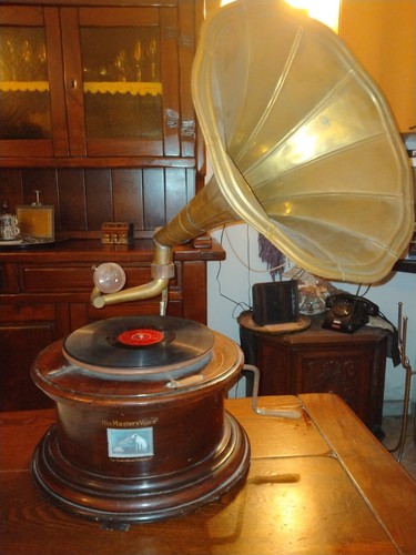 Grammofono tromba - a,