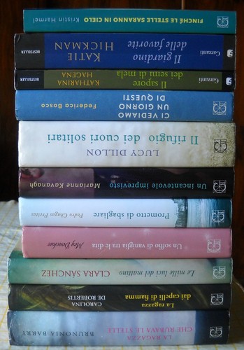 Stock libri dell - stock, dell'editore