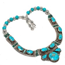 Collana con pietre preziose