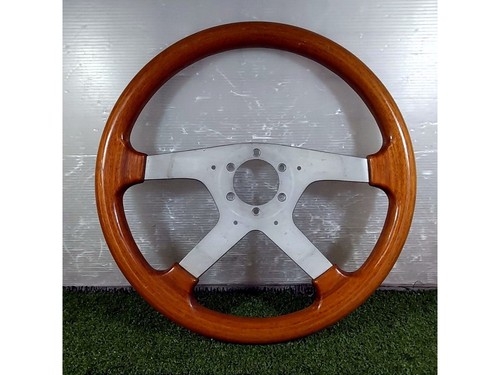 Volante legno momo - in,