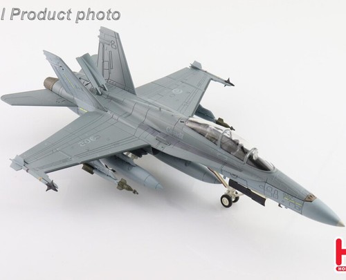 F18 caccia modello - 1/72,