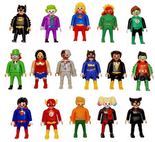 KINDER SERIE COMPLETA DC PLAYMOBIL (VC291 - VC306) + 16 CARTINE  ITALIA 2025 #K1