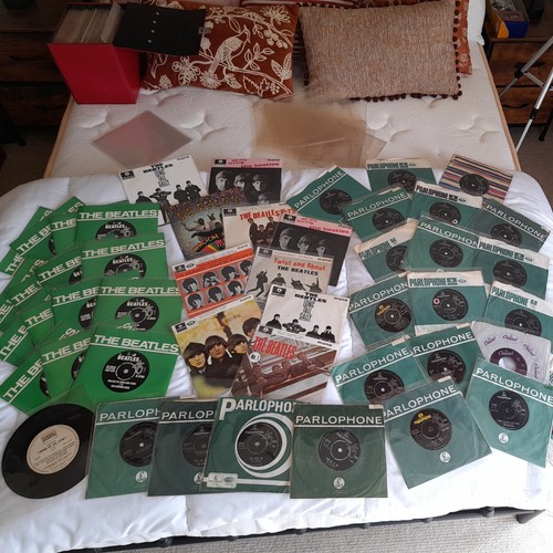 Joblot beatles s 45 - , ep,s