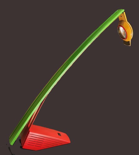Grande lampada nello - grande,