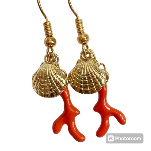 Orecchini charm conchiglia - orecchini,