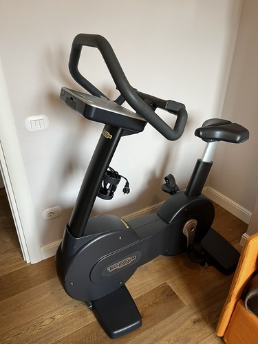 Cyclette camera - cyclette, da
