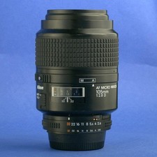Nikon AF Nikkor 105mm 2.8 D