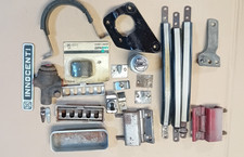 MINI INNOCENTI COOPER LOTTO RICAMBI VARI MANIGLIE POSACENERE STAFFE CERNIERE