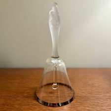 Campana Religiosa Vintage –