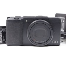 Fotocamera digitale Ricoh GR