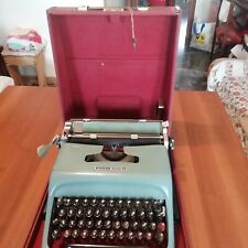 Macchina da Scrivere Olivetti