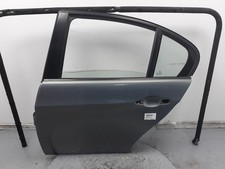 41007203647 LEFT REAR DOOR /