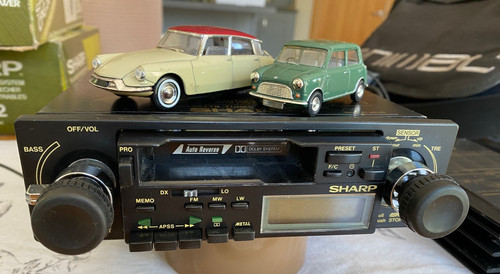 Lettore cassette autoradio