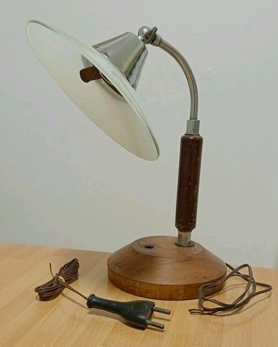 Vecchia lampada acciaio - lampada,