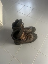 anfibi militari  Crispi  , Numero 41 , Usati Poche Volte,prezzo Trattabile.