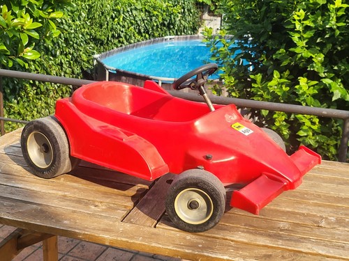 Pedal car auto pedali - pedal, a