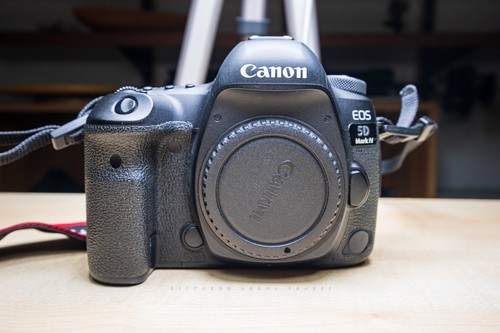 Canon eos mark - 5d,