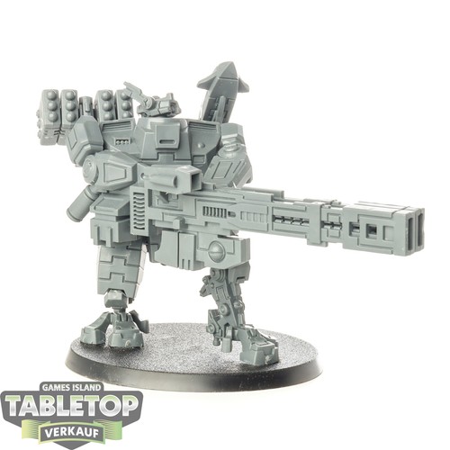 Tau empire tuta da - tuta,