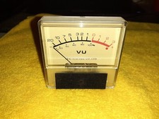 AKAI GX-630d Reel To Reel VU