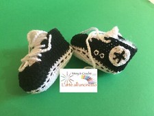 scarpina bimbo/ bimba, 0-3 mesi, bianco-nero fatte a mano all'uncinetto