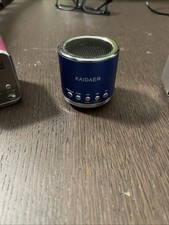 Kaidaer Mini MP3 Speaker with Card Reader & FM Radio  + 2 Mini Radio USB Usati