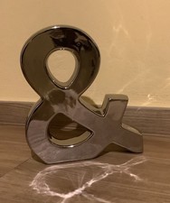 Grande Lettera &  (E