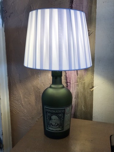 Lampada rum diplomatico ron - lampada,
