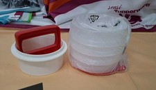 TUPPERWARE NUOVO SET