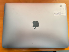 Apple MacBook Pro 13" A1706 2017 i5 16gb ram 256 SSD space grey (FX 32)