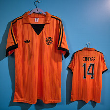 NETHERLANDS Home 74/75 -