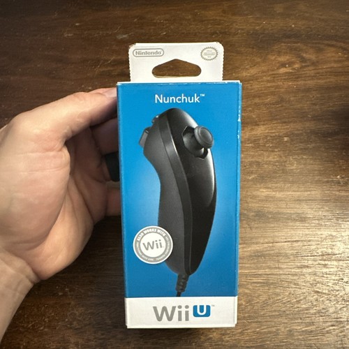 Nintendo wii nunchuck - nintendo,