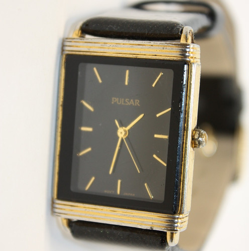 Vintage pulsar gold tone - gold,