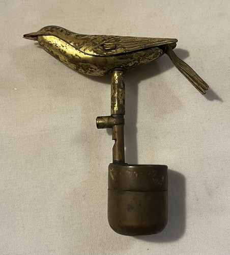 Antico fischietto acqua
