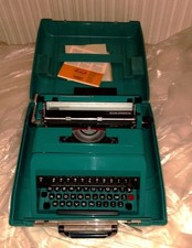 Macchina da scrivere Olivetti