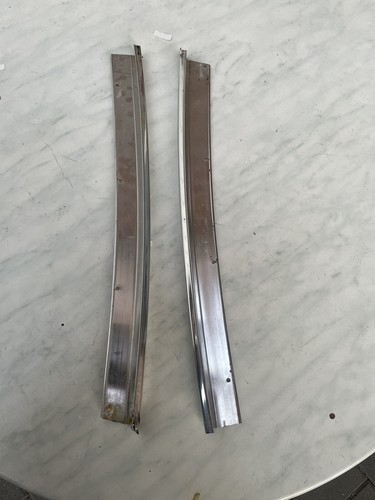 51711819818 modanatura bmw e10 - modanatura,