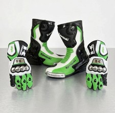 Set Scarpe + Guanti Stivali