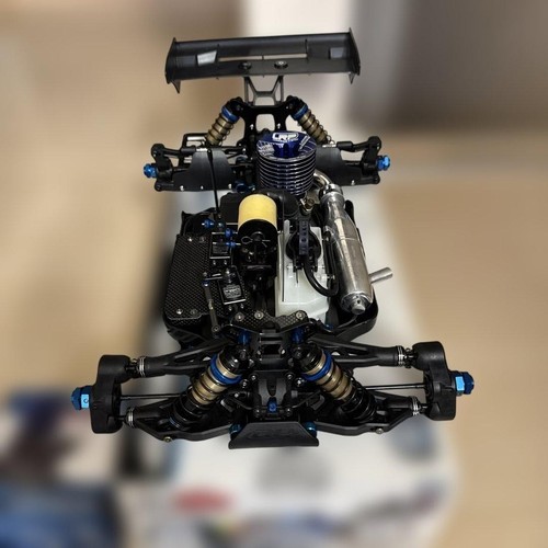 Team associated rc8b3 8 - associated, 1/8