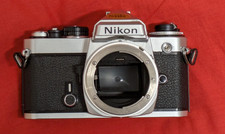 CAMERA NIKON FE SOLO CORPO