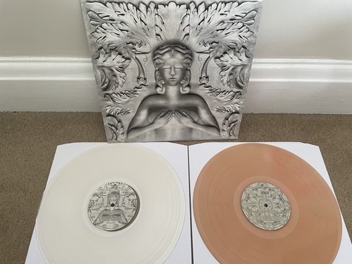 Kanye west presents good - kanye,