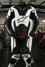 Tuta da motociclista in pelle