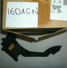 (61) REGOLATORE VELOCITA PEDALE ACCELERATORE BIPPER ORIGINALE PEUGEOT 1601CN