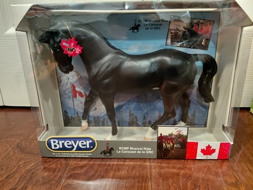 Breyer rcmp musical - ride, grc