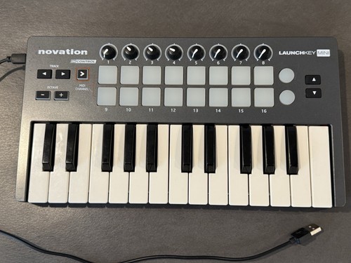 Novation launchkey mini - launchkey,