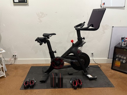 Peloton bike shoes yoga - bike, +