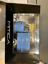 MITICA PIAGGIO APE P501 FURGONE CHIUSO 1979 BLU7210 SCALA 1/18 COD.204004-D