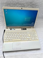 Sony VAIO PCG-71911M - Intel B960 2,20 GHz 320 GB HDD 4 GB di RAM Win 10 Usato