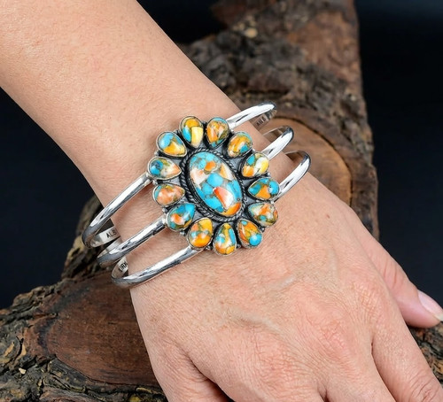 Bracciale regolabile con