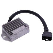 Regolatore raddrizzatore per