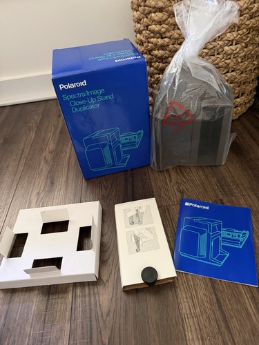 Polaroid spectra image - polaroid,
